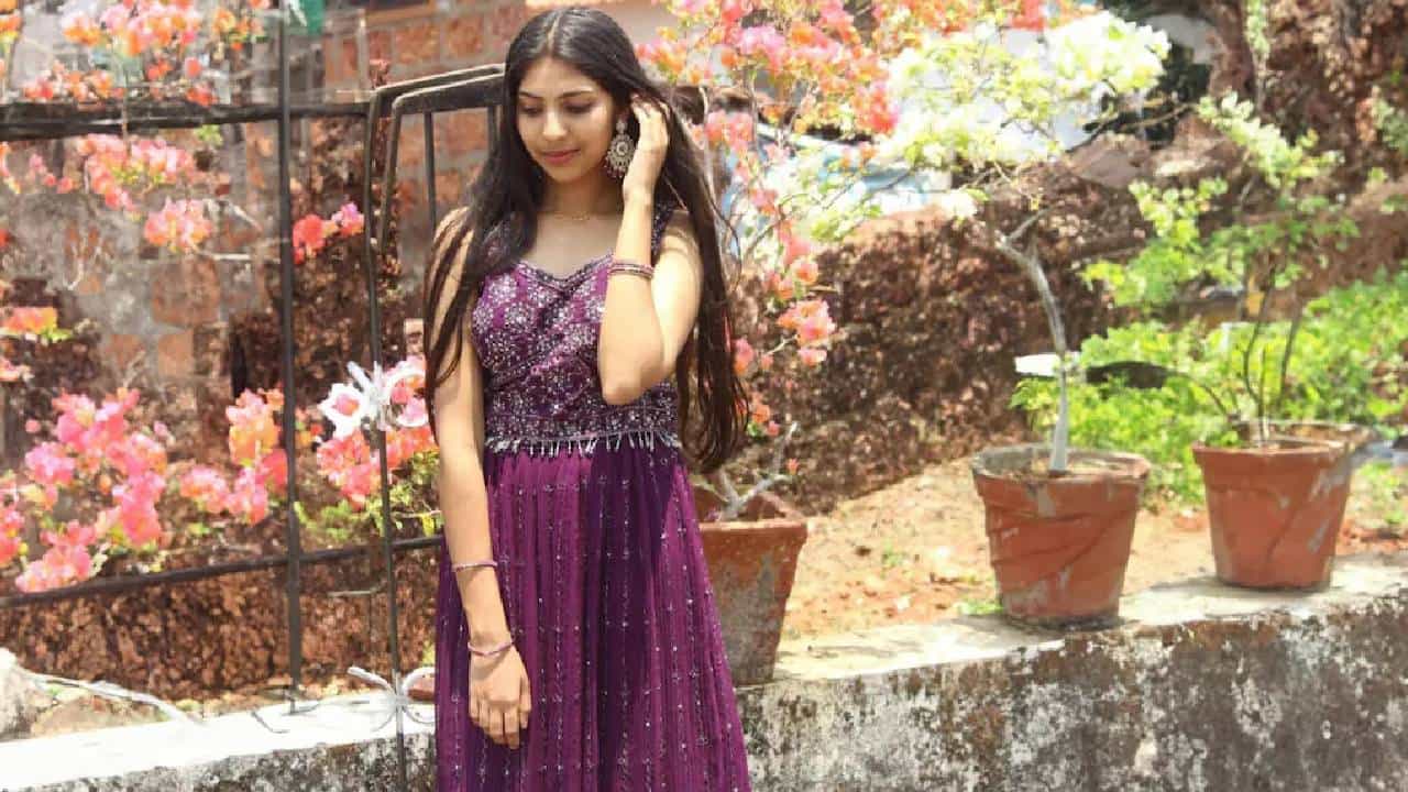 Kasaragod Accident:  ജീവനൊടുക്കാൻ ശ്രമിച്ച പെൺകുട്ടിയെ ആശുപത്രിയിലേക്ക് കൊണ്ടുപോകുന്നതിനിടെ അപകടം; പെൺകുട്ടി മരിച്ചു;അമ്മയ്ക്കും സഹോദരനും പരിക്ക്