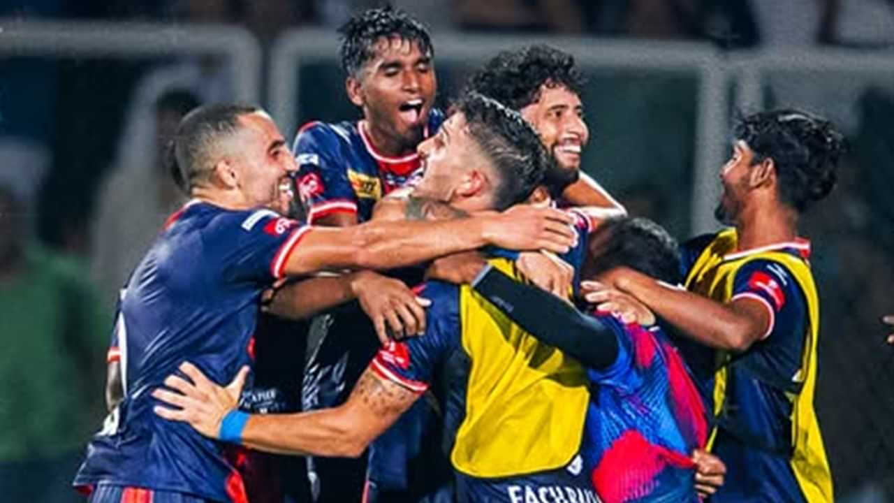 Super League Kerala 2025: റോയ് കൃഷ്ണ അവതരിച്ചു; സഞ്ജുവിന്റെ മലപ്പുറം എഫ്സിക്ക് വിജയത്തുടക്കം Super League Kerala 2025: റോയ് കൃഷ്ണ അവതരിച്ചു; സഞ്ജുവിന്റെ മലപ്പുറം എഫ്സിക്ക് വിജയത്തുടക്കം