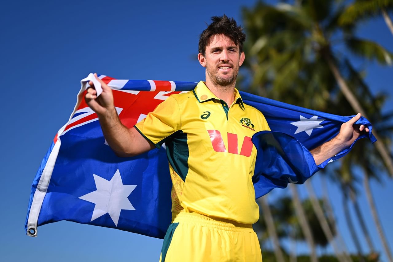 പാറ്റ് കമ്മിൻസിൻ്റെ അഭാവത്തിൽ മിച്ചൽ മാർഷ് ഓസീസ് ടീമിനെ നയിക്കും. മാത്യു കുന്മൻ, കൂപ്പർ കൊണോലി, മിച്ചൽ ഓവൻ തുടങ്ങിയ താരങ്ങൾ ഓസീസ് ടീമിൽ കളിക്കും. പരിക്കേറ്റ് പുറത്തായ ഓൾറൗണ്ടർ കാമറൂൺ ഗ്രീന് പകരം മാർനസ് ലനുഷെയ്ൻ ടീമിൽ ഇടം നേടിയിട്ടുണ്ട്.