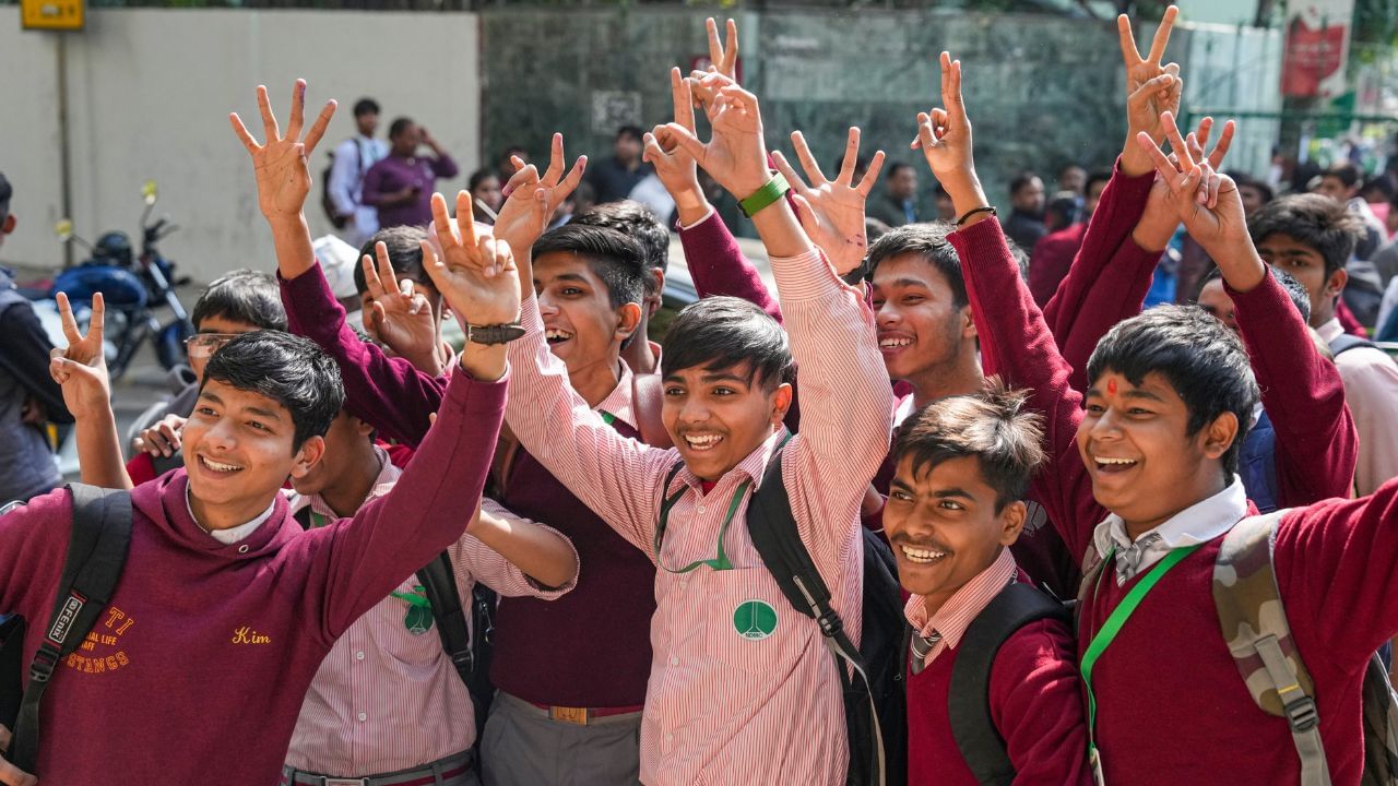 New Kendriya Vidyalayas: നാലായിരത്തിലേറെ തൊഴിലവസരങ്ങൾ; 57 കേന്ദ്രീയ വിദ്യാലയങ്ങൾക്ക് കേന്ദ്രാനുമതി