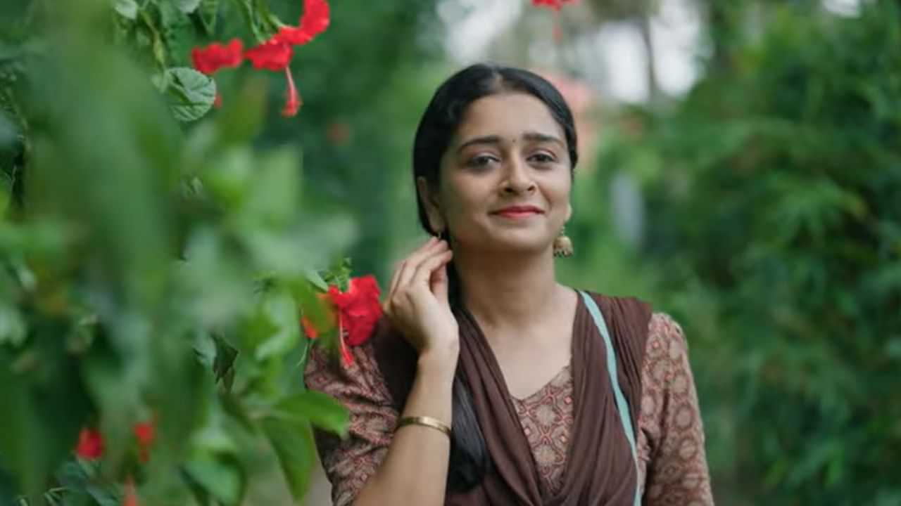 Niyatham Music Video: കേരളപ്പിറവിദിന സ്പെഷ്യൽ ‘നിയതം’ സംഗീത വീഡിയോ പ്രകാശനം ചെയ്ത് ഗവർണർ, വീഡിയോ കാണാം