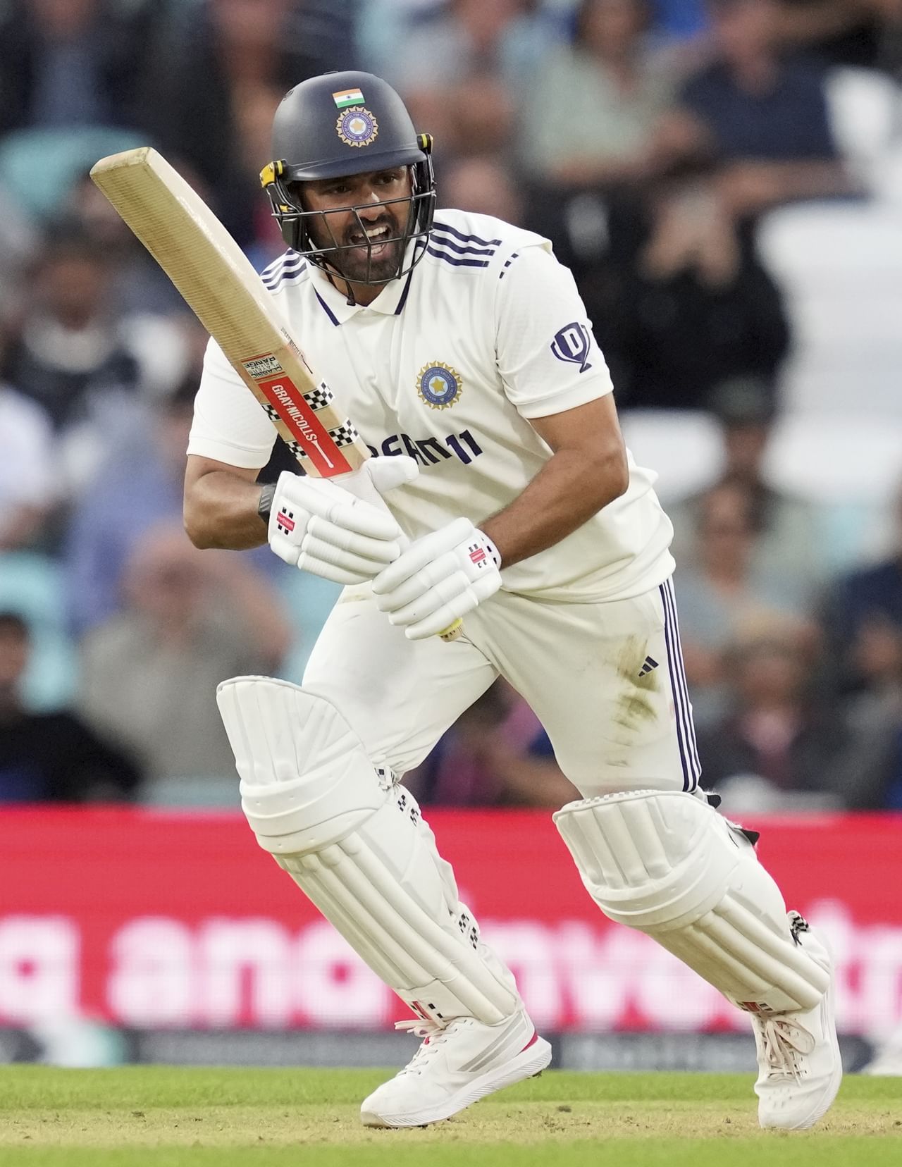 ഇംഗ്ലണ്ട് പരമ്പരയിലൂടെ ഇന്ത്യൻ ടീമിലേക്ക് കളിച്ച കരുൺ നാല് മത്സരങ്ങളിൽ നിന്ന് നേടിയത് 205 റൺസ്. 25 ആയിരുന്നു ശരാശരി. ഇതോടെ വെസ്റ്റ് ഇൻഡീസിനെതിരെ കരുണിന് പകരം ദേവ്ദത്ത് പടിക്കൽ ടീമിൽ ഉൾപ്പെട്ടു. ദക്ഷിണാഫ്രിക്ക എയ്ക്കെതിരെയും കരുണിന് ഇടം ലഭിച്ചില്ല.