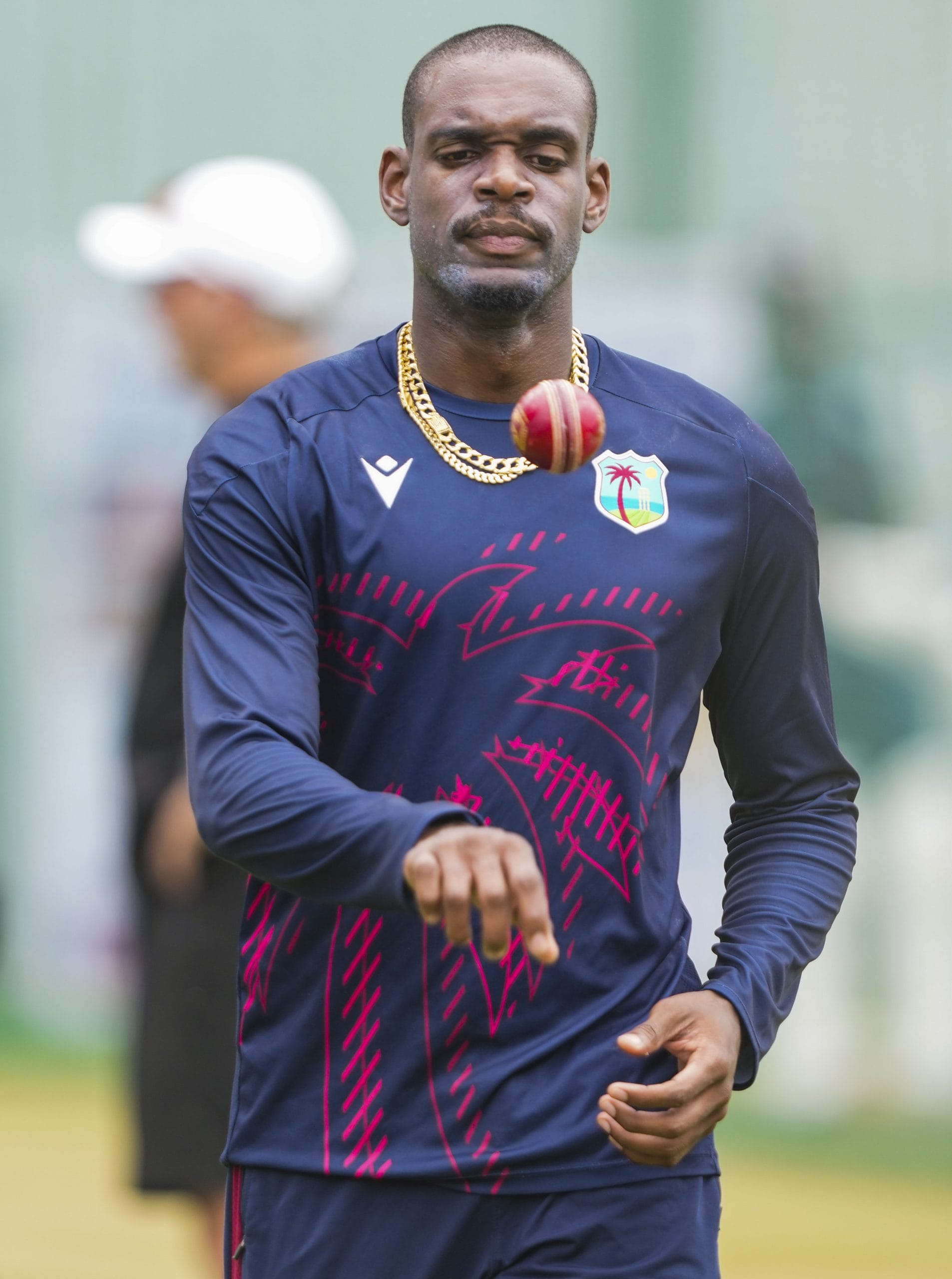 ലോക ടെസ്റ്റ് ചാമ്പ്യൻഷിപ്പ് 2025-27 കാലഘട്ടത്തിൽ ഇന്ത്യയുടെ രണ്ടാമത്തെ പരമ്പരയാണിത്. ഇംഗ്ലണ്ടിനെതിരായ ആദ്യ പരമ്പരയിൽ ഇന്ത്യ വിജയത്തിന് സമാനമായ എവേ സമനില നേടിയിരുന്നു. ഇതിൻ്റെ ആത്മവിശ്വാസത്തിലാണ് അത്ര കരുത്തരല്ലാത്ത വിൻഡീസിനെ ഇന്ത്യ നേരിടുക.
