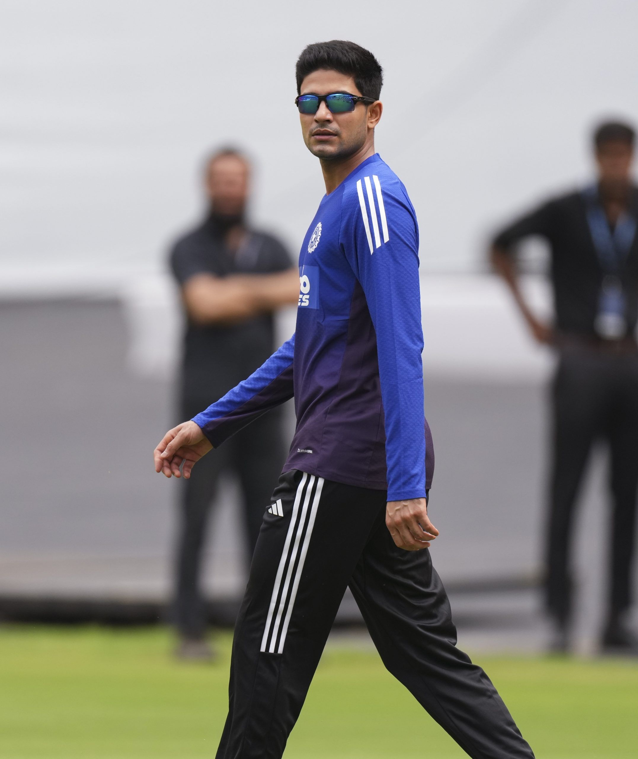 ശുഭ്മൻ ഗിൽ ഏകദിന ക്യാപ്റ്റൻസി ആവശ്യപ്പെട്ടിട്ടില്ലെന്ന അവകാശവാദവുമായി മുൻ താരം മുഹമ്മദ് കൈഫ്. അജിത് അഗാർക്കർ ഉൾപ്പെടെയുള്ള സെലക്ടർമാർ നിർബന്ധിച്ച് ക്യാപ്റ്റൻസി നൽകിയതാണെന്നും കൈഫ് തൻ്റെ യൂട്യൂബ് ചാനലിൽ പോസ്റ്റ് ചെയ്ത വിഡിയോയിൽ പറഞ്ഞു. (Image Credits- PTI)