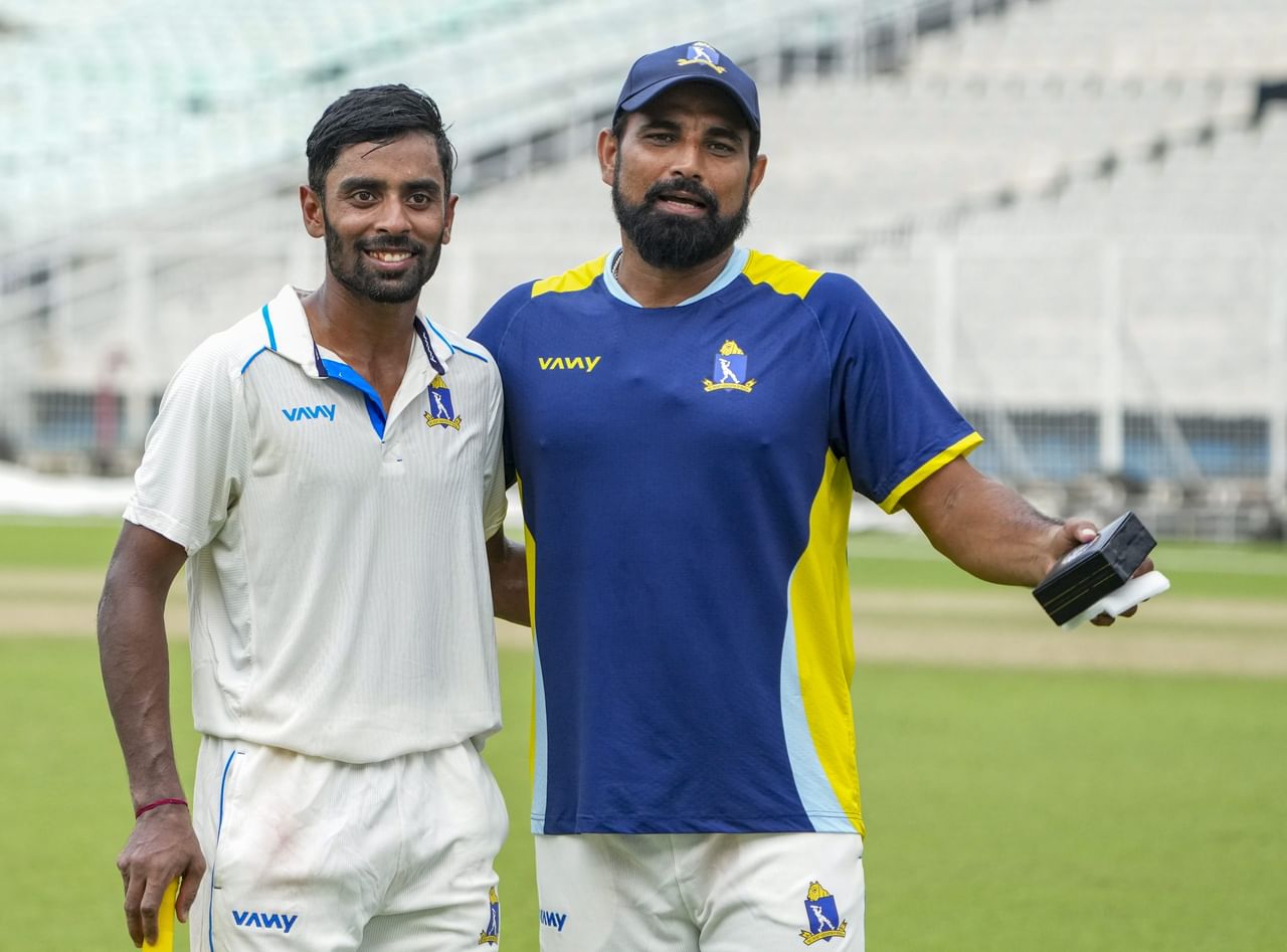 താൻ ദുലീപ് ട്രോഫി കളിച്ചെന്നും ഇപ്പോൾ രഞ്ജി കളിക്കുന്നുണ്ടെന്നും ഷമി പറഞ്ഞിരുന്നു. റെഡ് ബോൾ ക്രിക്കറ്റ് കളിക്കുന്ന തനിക്ക് ഏകദിനത്തിൽ കളിക്കാൻ ഫിറ്റ്നസുണ്ട് എന്നും ഷമി പറഞ്ഞു. ഈ അവകാശവാദത്തെയാണ് കഴിഞ്ഞ ദിവസം അഗാർക്കർ തള്ളിയത്.