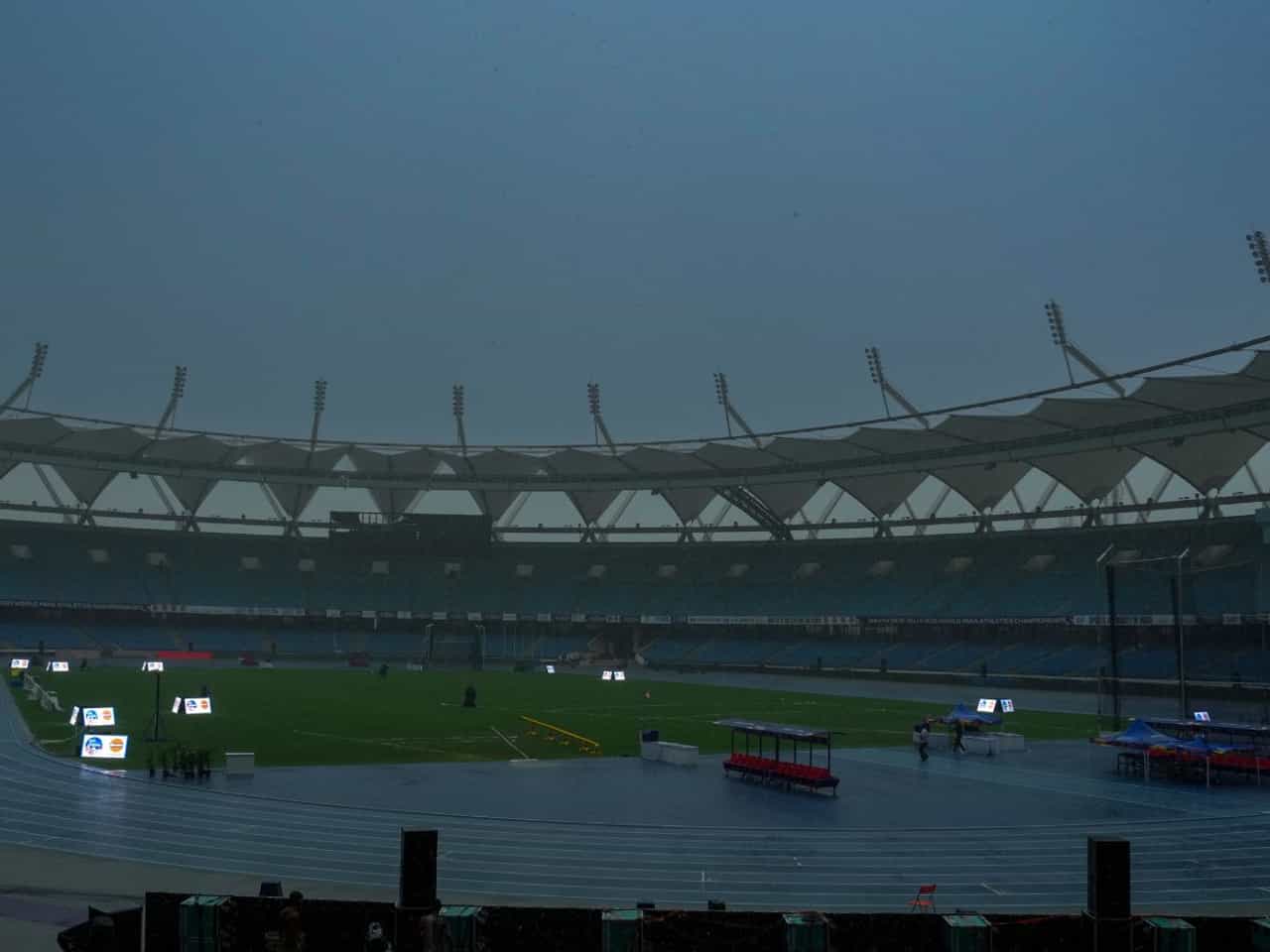 Kerala Rain Alert: മഴയുണ്ടേ.... കുടയെടുക്കാൻ മറക്കണ്ട! ഒറ്റപ്പെട്ട ഇടങ്ങളിൽ ഇടിമിന്നലോട് കൂടിയ മഴ; ഉയർന്ന തിരമാല സാധ്യത