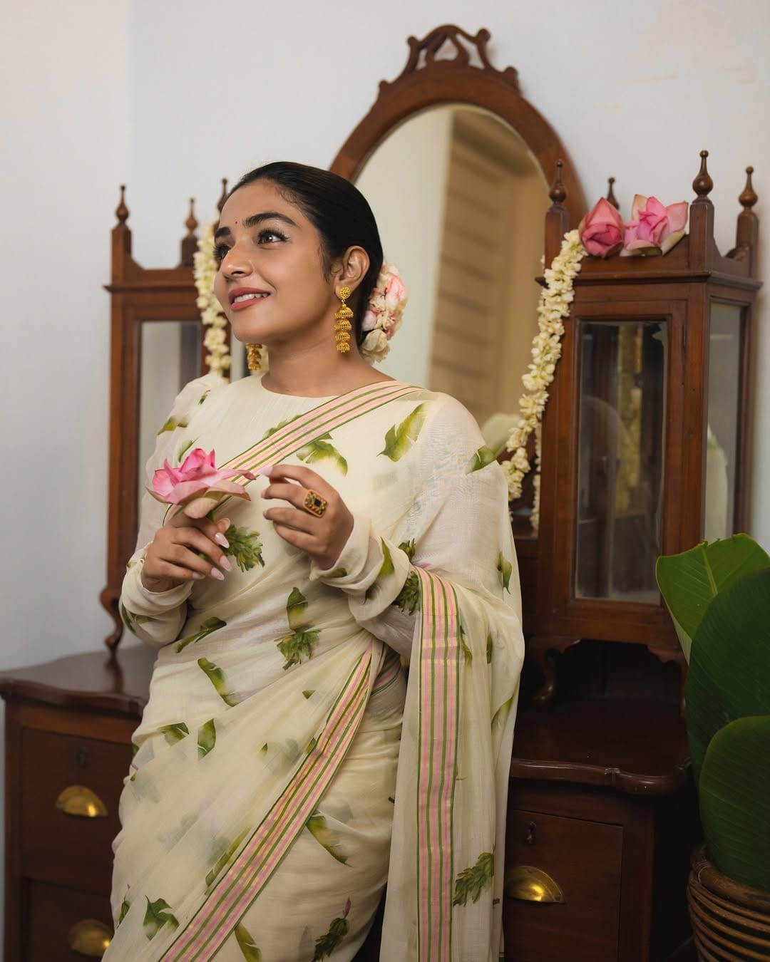 ഒരിക്കൽ തന്നെ സംവിധായകൻ മാരി സർ വിളിച്ച് ഒരു പടം ചെയ്യാൻ പോകുന്നുവെന്ന് അറിയിച്ചു. ഏത് വേഷമാണെങ്കിലും  അദ്ദേഹത്തോടൊപ്പം വർക്ക് ചെയ്യാൻ തനിക്ക് ആഗ്രഹമുണ്ടെന്ന് പറഞ്ഞു. ഈ ചിത്രത്തിന്റെ ഷൂട്ടിനിടെ വെള്ളത്തിലേക്ക് ചാടേണ്ട ഒരു രംഗമുണ്ടായിരുന്നു. 
