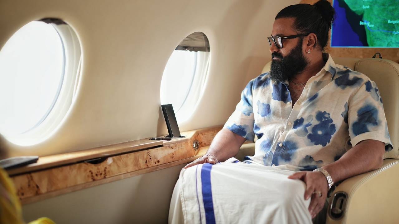 2016-ല്‍ ഒരു ഈവനിങ് ഷോ കിട്ടാന്‍ പ്രയാസപ്പെട്ട ഇടത്ത് നിന്ന് 2025-ല്‍ അയ്യായിരത്തിലധികം ഹൗസ്‌ഫുള്‍ ഷോകള്‍ ലഭിക്കുന്നുവെന്നാണ് നടൻ പറയുന്നത് . ഈ യാത്ര നിങ്ങളുടെ സ്നേഹവും പിന്തുണയും ദൈവകൃപയും കൊണ്ട് മാത്രം സാധ്യമായതാണെന്നും ഇത് സാധ്യമാക്കിയ ഓരോ വ്യക്തിക്കും നന്ദിയെന്നും ഋഷഭ് ഷെട്ടി പറഞ്ഞു. 