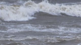 Hijab Row: ഹിജാബ് ധരിക്കാതെ വരുമെന്ന് സമ്മതപത്രം വേണം; വിദ്യാർത്ഥിനി ഇന്നും സ്കൂളിലെത്തിയ്ക്കില്ല