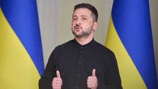 Dhaka Fire Accident: രണ്ട് ഫാ‌ക്‌ടറികളിൽ സ്ഫോടനം; ബംഗ്ലാദേശിൽ 16 പേർ കൊല്ലപ്പെട്ടു, മരണസംഖ്യ ഉയർന്നേക്കാം