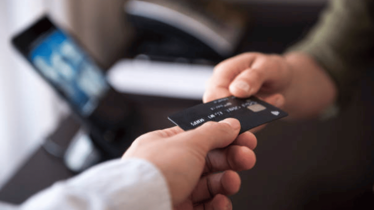 Credit Card: ക്രെഡിറ്റ് കാർഡ് ഗൂഗിൾ പേ-യുമായി ലിങ്ക് ചെയ്യാം, ചെയ്യേണ്ടത് ഇങ്ങനെ....