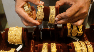 EPF Salary: ജീവനക്കാരേ സന്തോഷിച്ചോളൂ, ഇപിഎഫ്ഒയിൽ വൻ മാറ്റങ്ങൾ; ശമ്പള പരിധി ഇനി 15,000 അല്ല!