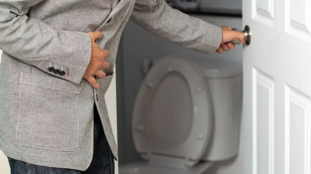 Bathroom camping: ബാത്റൂമിൽ കയറിയാൽ ഇറങ്ങാൻ വൈകുന്നതും മാനസികാരോഗ്യവുമായി എന്ത് ബന്ധം