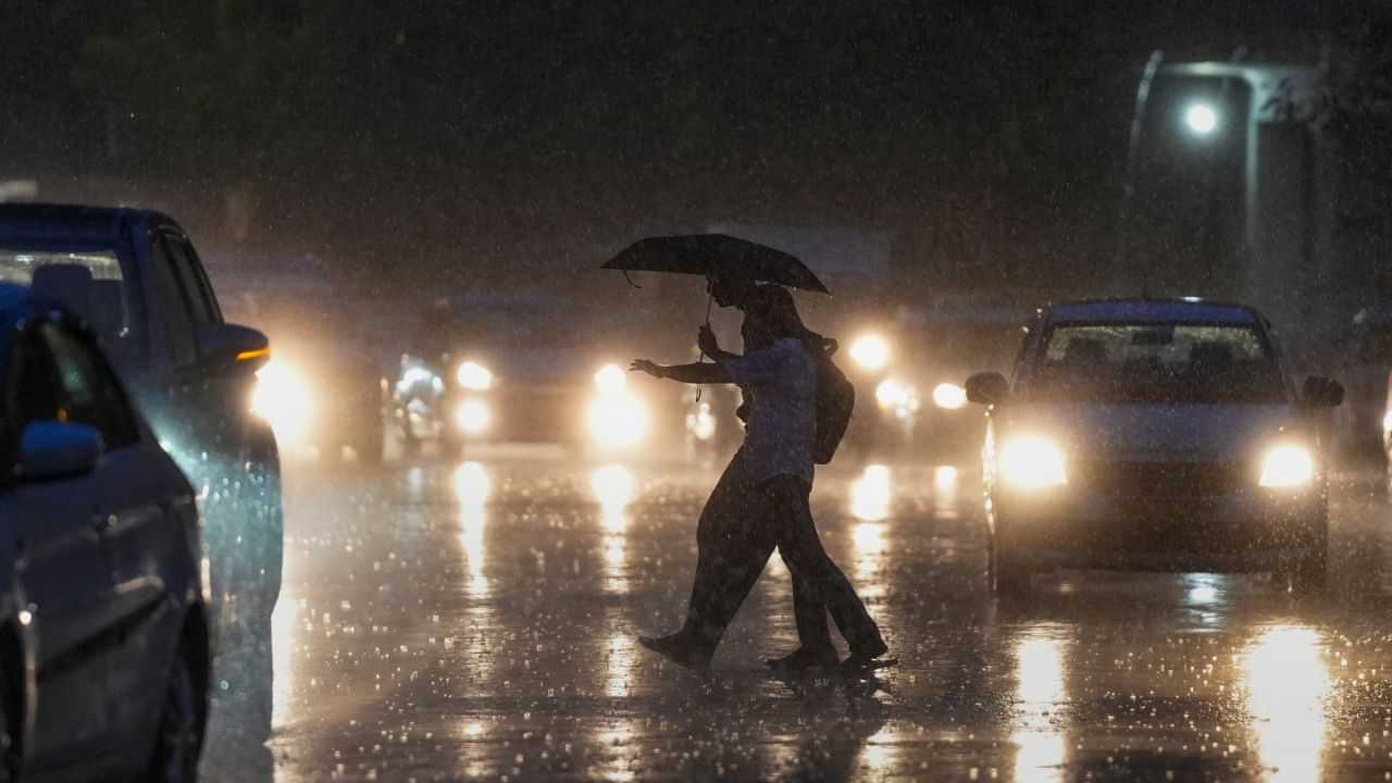 Kerala Rain Alert: വരുന്നൂ... ഇടിമിന്നലോടുകൂടിയ ശക്തമായ മഴ! വിവിധ ജില്ലകളിൽ മുന്നറിയിപ്പ് Kerala Rain Alert: വരുന്നൂ... ഇടിമിന്നലോടുകൂടിയ ശക്തമായ മഴ! വിവിധ ജില്ലകളിൽ മുന്നറിയിപ്പ്