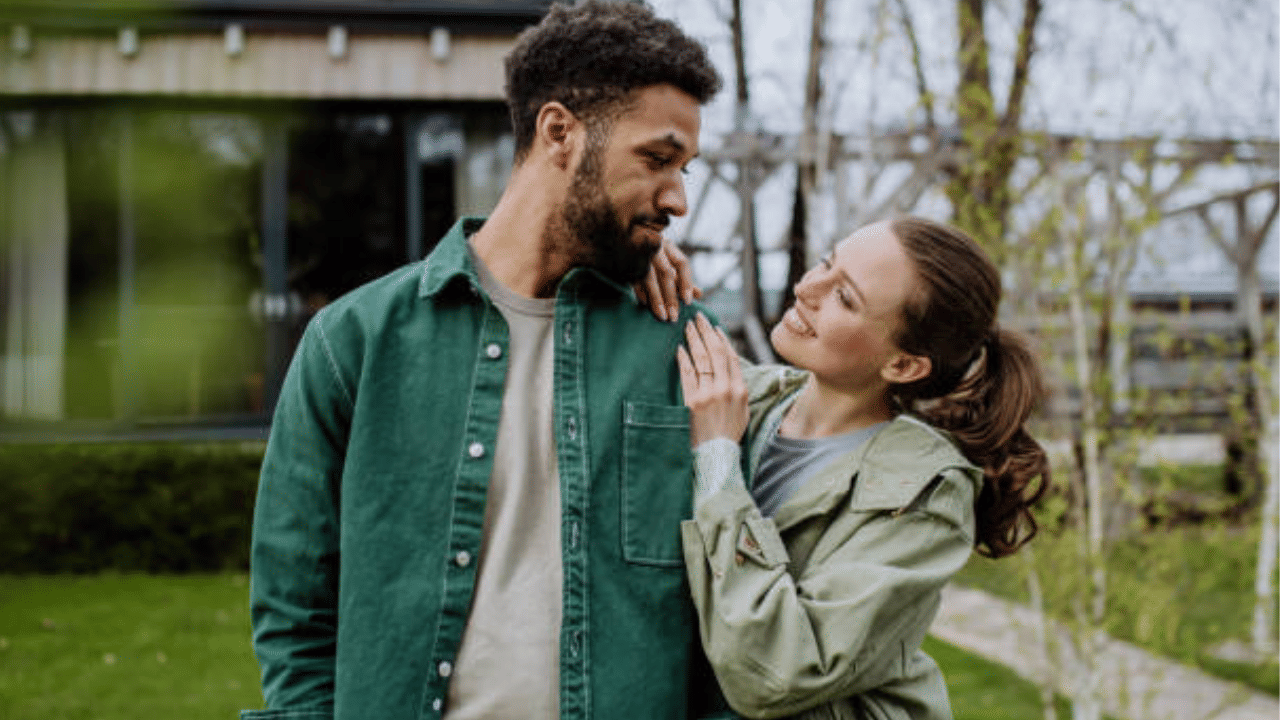 വിവാഹബന്ധത്തിൽ ഒരു പങ്കാളിയുടെ ബുദ്ധിശക്തിക്ക് വളരെ പ്രാധാന്യമുണ്ട്. ജീവിതത്തെ ആഴത്തിൽ മനസ്സിലാക്കാനുള്ള അവരുടെ കഴിവാണത്. എടുത്ത് ചാട്ടങ്ങളെ നിയന്ത്രിക്കാനും നിങ്ങളുടെ ജീവിതത്തിൽ മൂന്നാമതൊരാൾ വരാതെ സൂക്ഷിക്കാനും സാധിക്കണം. (​Image Credit: Getty Images)