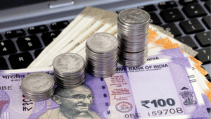 8th Pay Commission: സർക്കാർ ജീവനക്കാർക്ക് കോളടിച്ചു, വൻ ശമ്പള വർദ്ധനവ് വരുന്നു?