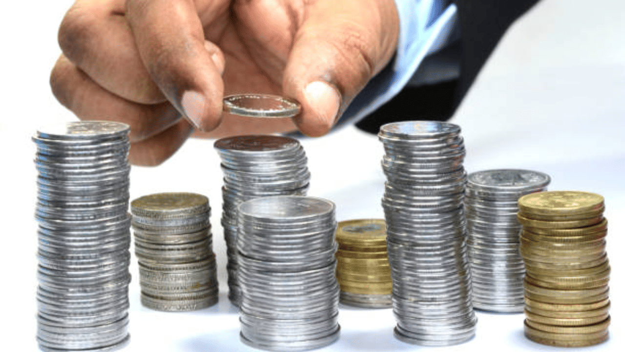 PM Surya Ghar Muft Bijli Yojana: വെറും 6% പലിശയിൽ 2 ലക്ഷം രൂപ വായ്പ; അപേക്ഷിക്കേണ്ടത് ഇങ്ങനെ