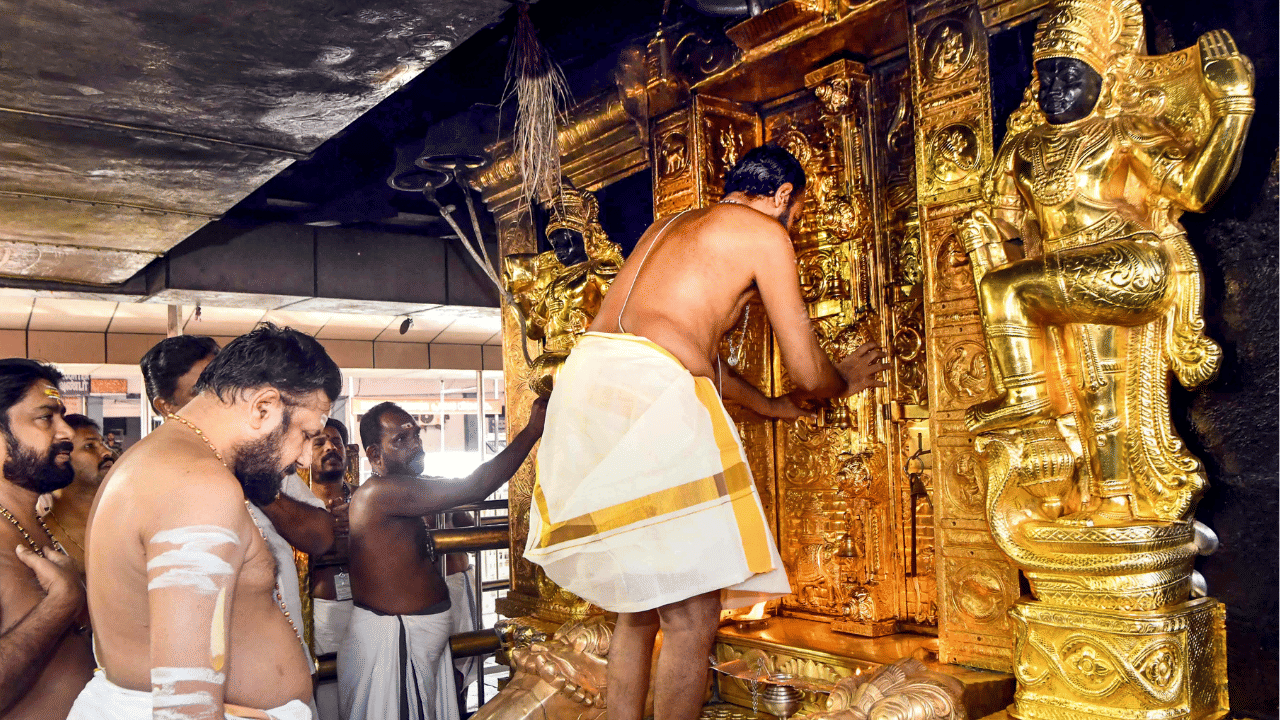 Devaswom Board: ക്ഷേത്രങ്ങളിലെ സ്വർണം തൊട്ടാലുടൻ പിടി വീഴും, ഡിജിറ്റൽ പൂട്ടിട്ട് ദേവസ്വം ബോർഡ്