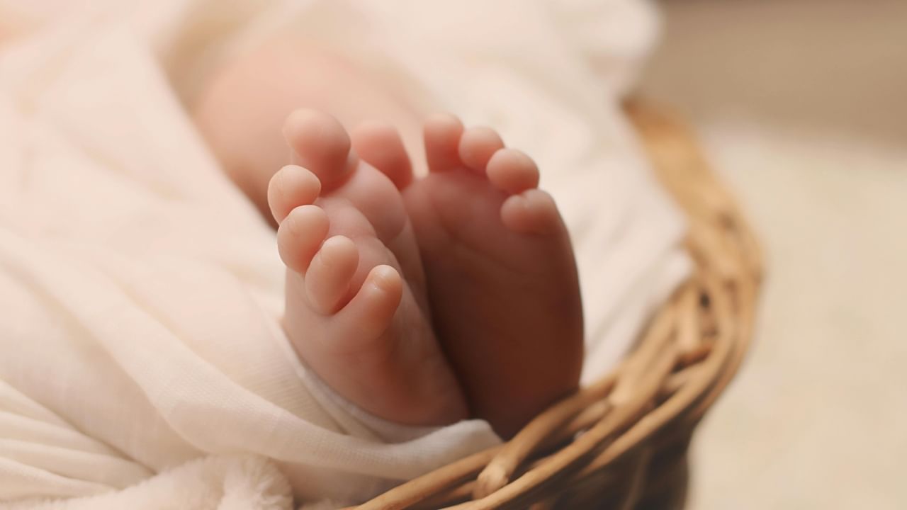 Infant Death: മുലപ്പാലല്ല, ഒന്നര വയസുകാരൻ്റെ മരണകാരണം നിലക്കടല; കേസെടുത്ത് പോലീസ്