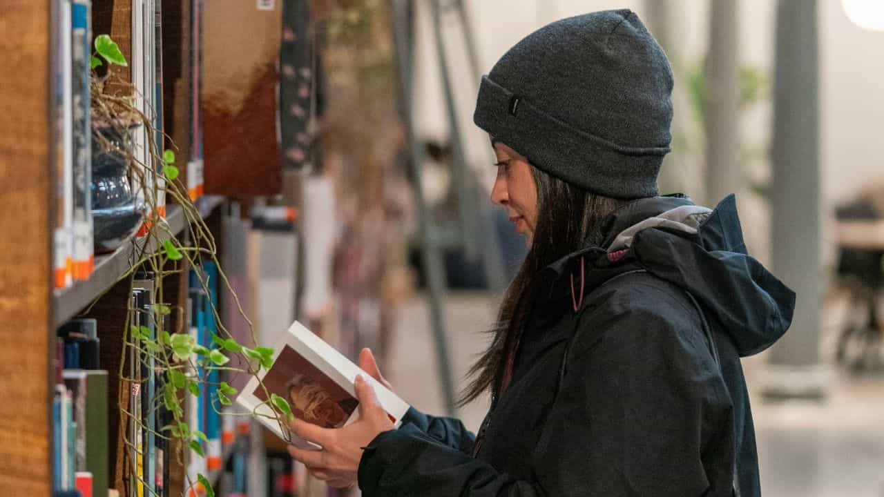 Solo dating tin malayali women: പെണ്ണുങ്ങളേ.... നല്ല കാഴ്ചകൾ കണ്ട്, ഒരു കാപ്പികുടിച്ച്, ഒരു സോളോ ഡേറ്റിനു പോകൂ... ന്യൂജെൻ മലയാളി മങ്ക സ്റ്റൈൽ ഇങ്ങനെ