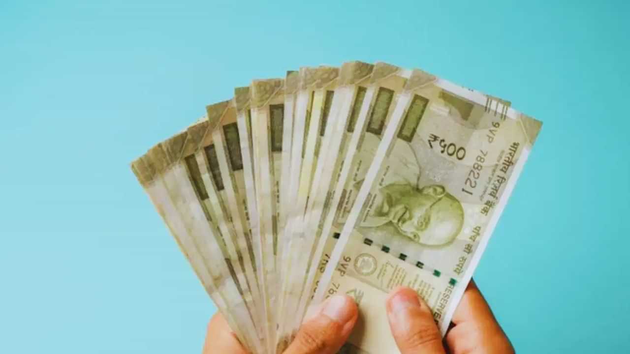 8th Pay Commission: ശമ്പളം കൂടും, 8 പ്രധാന ആവശ്യങ്ങൾ വേറെയും, കേന്ദ്ര ജീവനക്കാർക്ക് കോളടിക്കും? 8th Pay Commission: ശമ്പളം കൂടും, 8 പ്രധാന ആവശ്യങ്ങൾ വേറെയും, കേന്ദ്ര ജീവനക്കാർക്ക് കോളടിക്കും?