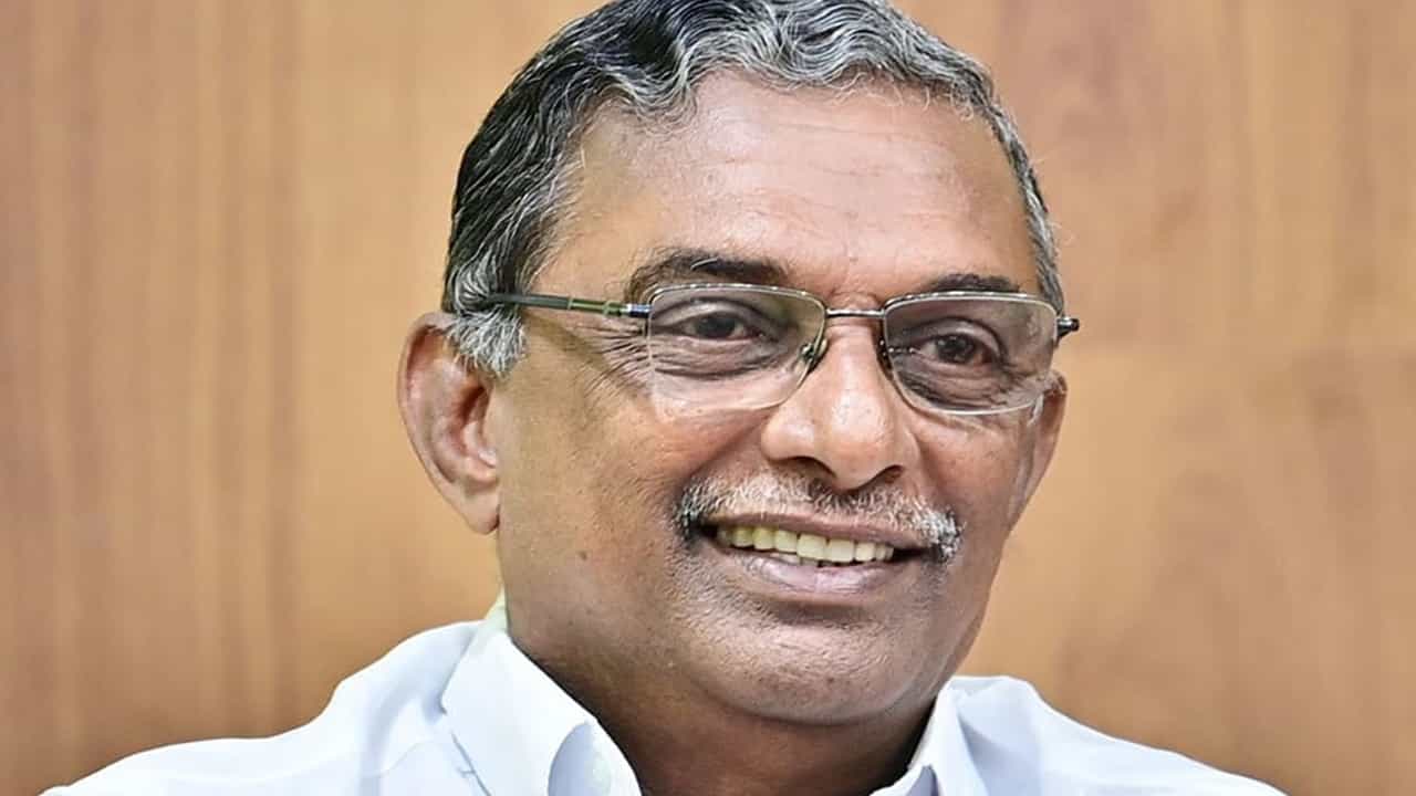 Sabarimala Gold Scam Case: പത്മകുമാറിനെ കസ്റ്റഡിയില്‍ വേണം, എസ്‌ഐടിയുടെ അപേക്ഷ ഇന്ന് പരിഗണിക്കും