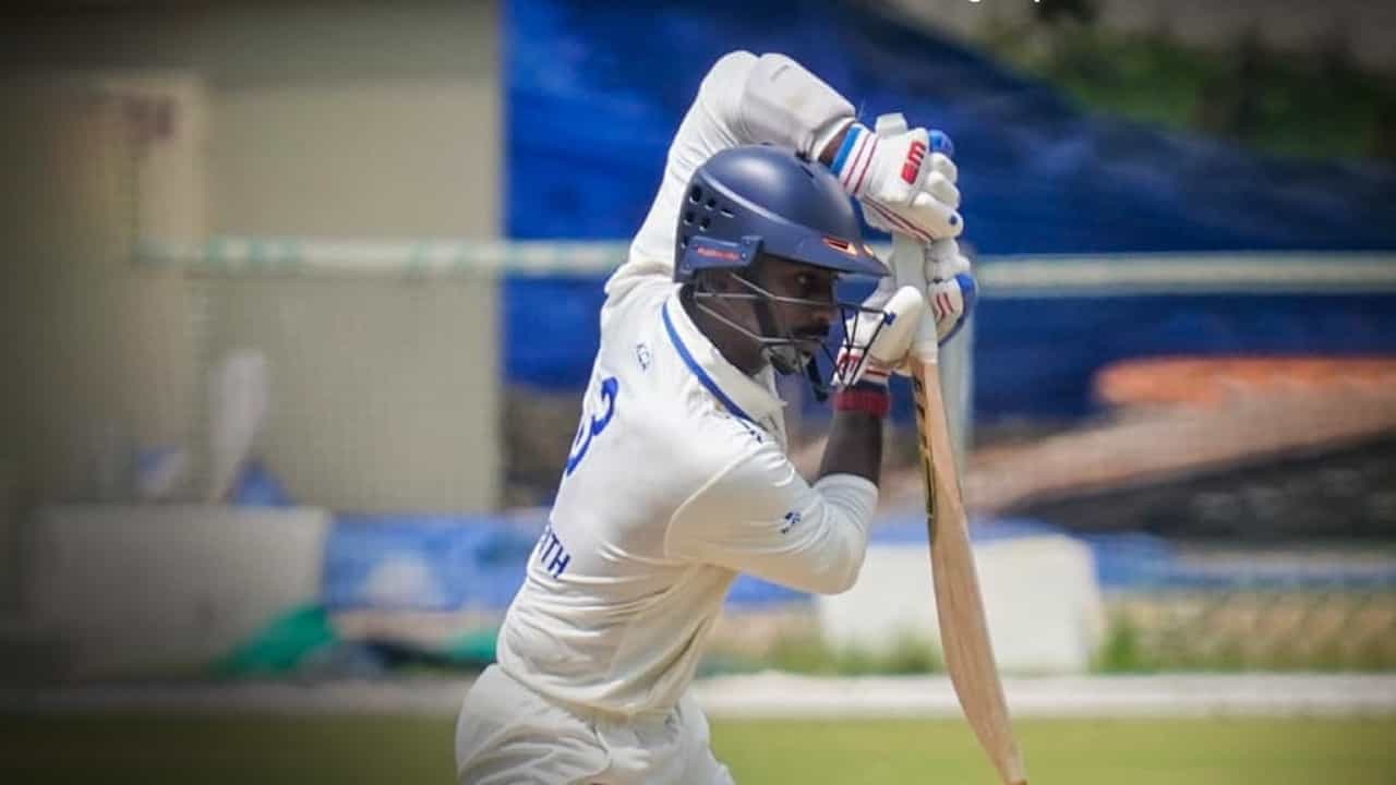 Ranji Trophy: വീണ്ടും കേരളത്തെ തോളിലേറ്റി ബാബ അപരാജിത്, ആദ്യ ദിനം ഏഴ് വിക്കറ്റുകള്‍ നഷ്ടം