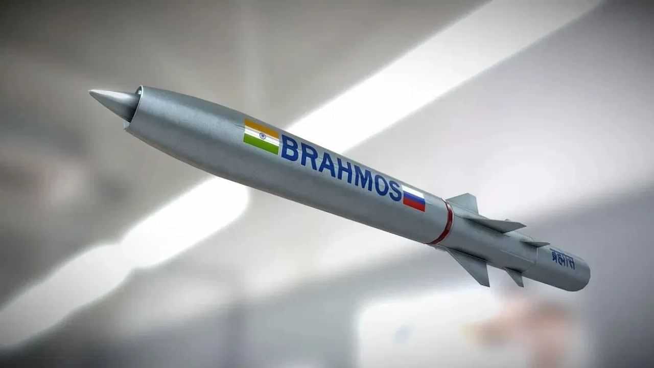 BrahMos Missile: ഇന്ത്യയ്ക്ക് അഭിമാനം; ബ്രഹ്‌മോസ് മിസൈല്‍ വാങ്ങാന്‍ തയാറായി വിവിധ രാജ്യങ്ങള്‍