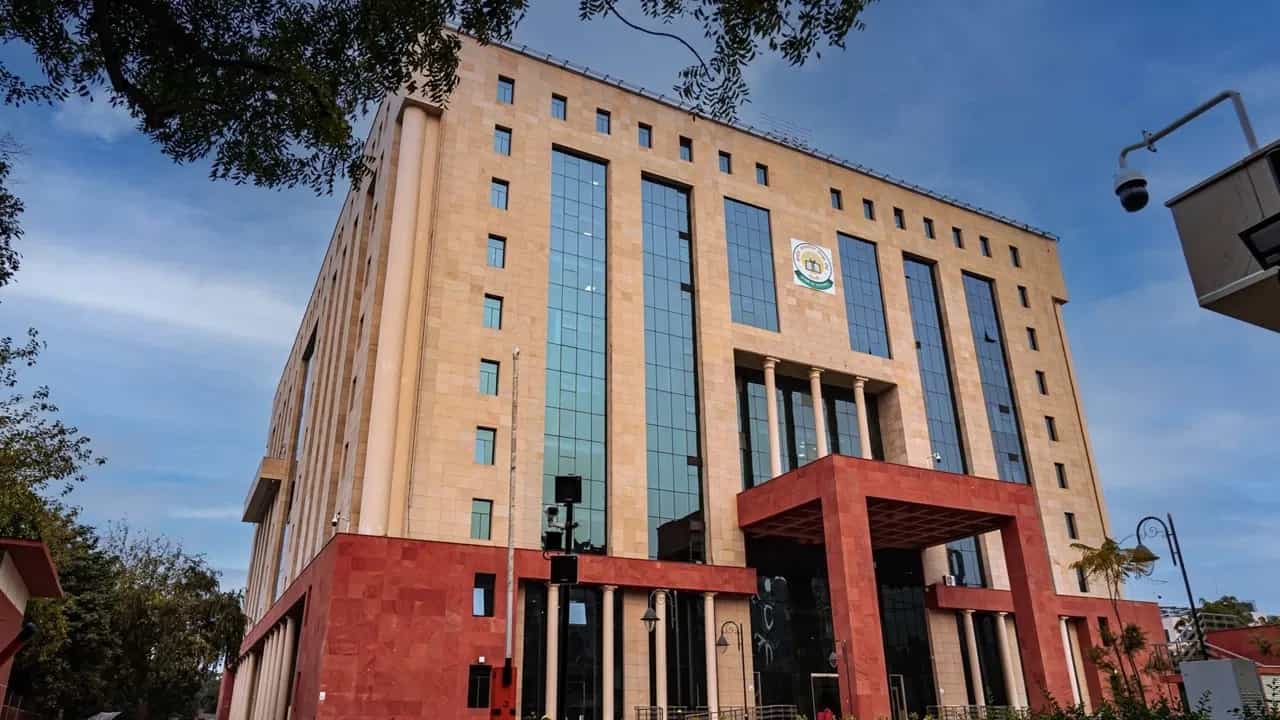 CBSE: ജെഇഇ മെയിന്‍ എഴുതുന്നവര്‍ക്ക് രജിസ്‌ട്രേഷന്‍ നമ്പര്‍ നല്‍കണം; സ്‌കൂളുകളോട് സിബിഎസ്ഇ