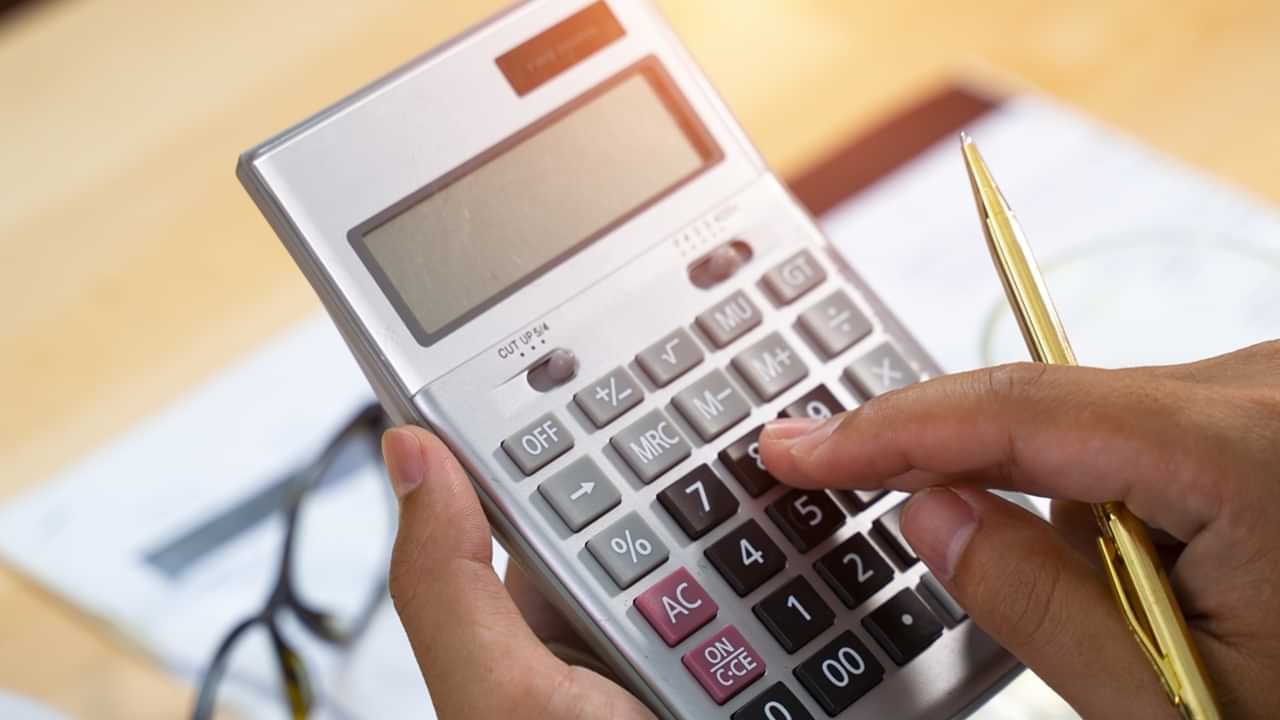 JEE Main 2026: ജെഇഇ മെയിന് പരീക്ഷയില് കാല്ക്കുലേറ്റര് ഉപയോഗിക്കാമോ? വ്യക്തത വരുത്തി എന്ടിഎ JEE Main 2026: ജെഇഇ മെയിന് പരീക്ഷയില് കാല്ക്കുലേറ്റര് ഉപയോഗിക്കാമോ? വ്യക്തത വരുത്തി എന്ടിഎ