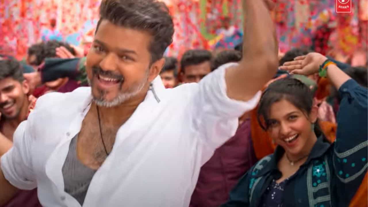 Jananayakan Song: വിജയ്‌ക്കൊപ്പം കട്ടയ്ക്ക് നിന്ന് മമിതാ ബൈജു, ഒപ്പം പൂജാ ഹെ​ഗ്ഡെയും... ജനനായകനിലെ പാട്ട് വൈറൽ