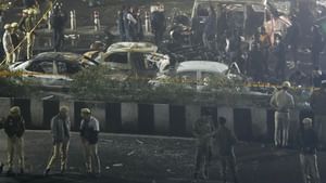 Delhi Red Fort Blast: ആ ചുവന്ന ഇക്കോസ്‌പോർട്ട് എസ്‌യുവി എവിടെ? കണ്ടെത്തിയേ തീരൂ; ജാഗ്രതാ നിര്‍ദ്ദേശം