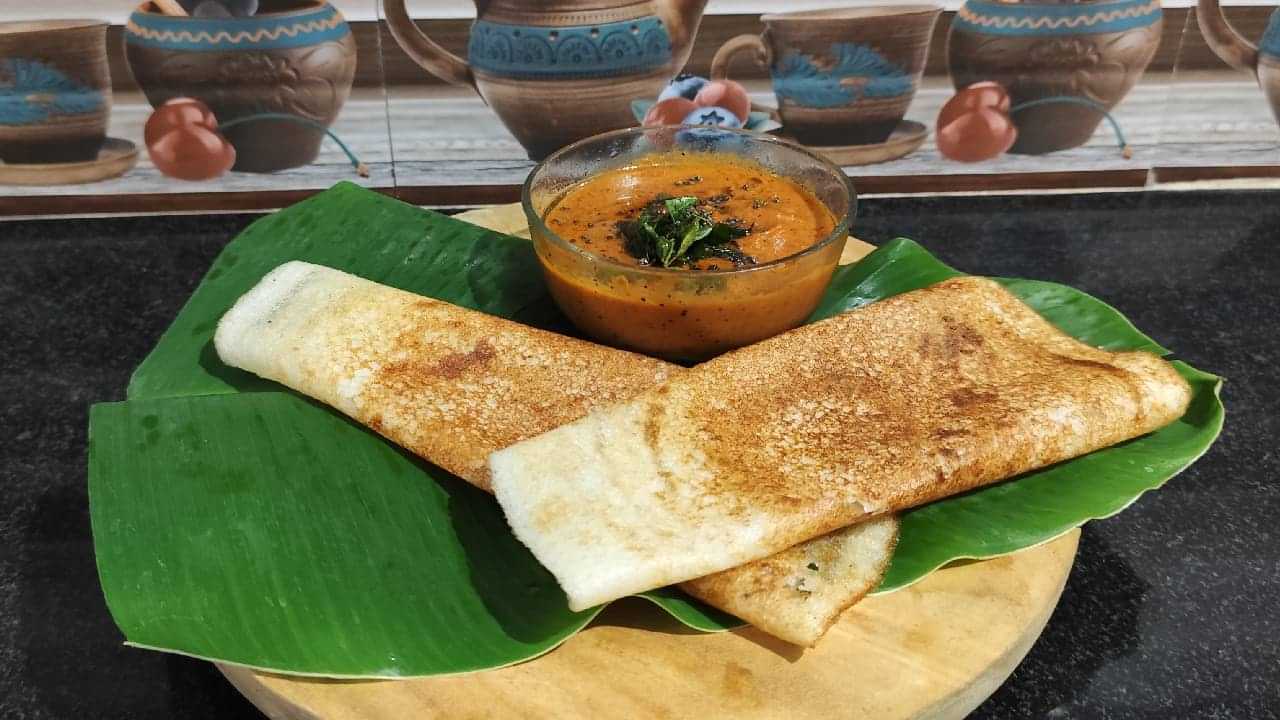 Dosa History: ശ്ശ്...ൽ പിറന്ന ദോശ; ആദ്യം ദോശ ഉണ്ടാക്കിയത് ആര്; ജനിച്ചത് തമിഴ്‌നാട്ടിലോ കര്‍ണാടകയിലോ?