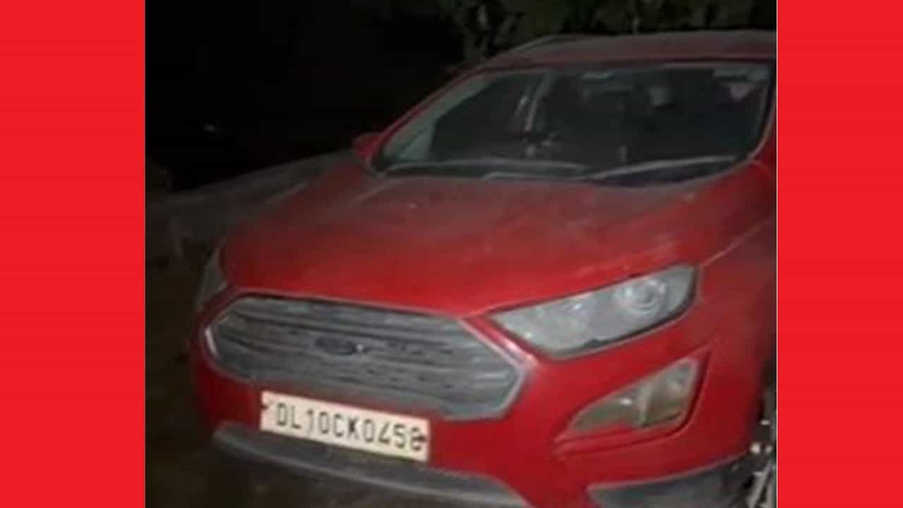 Delhi Blast: ഒടുവില്‍ ഇക്കോസ്‌പോര്‍ട്ട് കണ്ടെത്തി; പൊലീസ് തിരയുന്ന ചുവന്ന കാര്‍ ഫരീദാബാദില്‍ തന്നെ