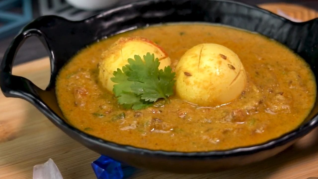 അതിൽ ഏറ്റവും ആശയക്കുഴപ്പത്തോടെ നിൽക്കുന്ന ദിവസവും ആയിരിക്കാം പ്രഭാതം. അതിൽ പ്രധാനമാണ് കഴിക്കാൻ എന്തുണ്ടാക്കണം... 
അപ്പത്തിന് ചപ്പാത്തിക്ക് എന്ത് കറി ഉണ്ടാക്കണം എന്നിങ്ങനെ ഉള്ളത്. കുറഞ്ഞ സമയത്തിനുള്ളിൽ രുചികരമായ ഭക്ഷണം ഉണ്ടാക്കുക എന്നതായിരിക്കും പലരുടെയും ലക്ഷ്യം. (Photo: Youtube)