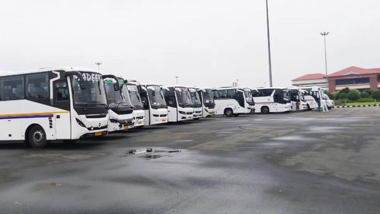 Inter State Tourist Buses Strike: ബാംഗ്ലൂർ നിന്ന് നാട്ടിലെത്താൻ പാടുപെടും? ബസ് സമരം