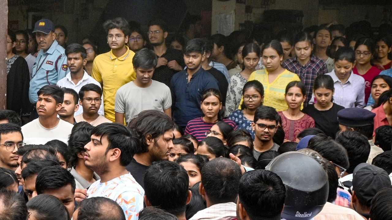 JEE Main 2026: ജിഇഇ മെയിൻ പരീക്ഷാ രജിസ്ട്രേഷൻ ആരംഭിച്ചു; അവസാന തീയതി അറിയാം