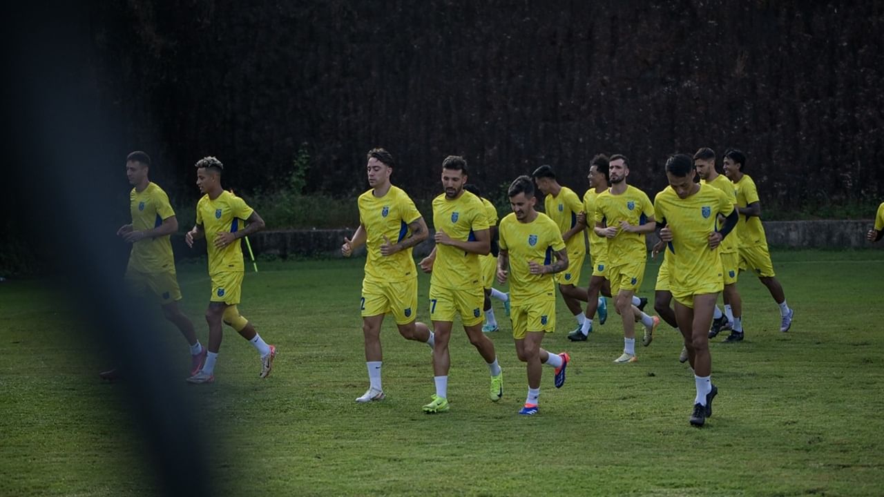 Kerala Blasters: മോഹന്‍ ബഗാന്റെ പാതയില്‍ മറ്റ് ക്ലബുകളും; കേരള ബ്ലാസ്‌റ്റേഴ്‌സും പ്രവര്‍ത്തനങ്ങള്‍ നിര്‍ത്തിവച്ചു, ഐഎസ്എല്‍ പ്രതിസന്ധി ഗുരുതരം