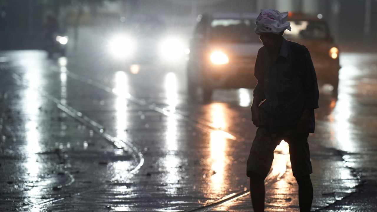 Kerala Rain alert: മഴ ഒളിച്ചു കളിക്കുന്നോ? നാളെയും മറ്റന്നാളും നേരിയ മഴ... പിന്നെ ശക്തമാകും