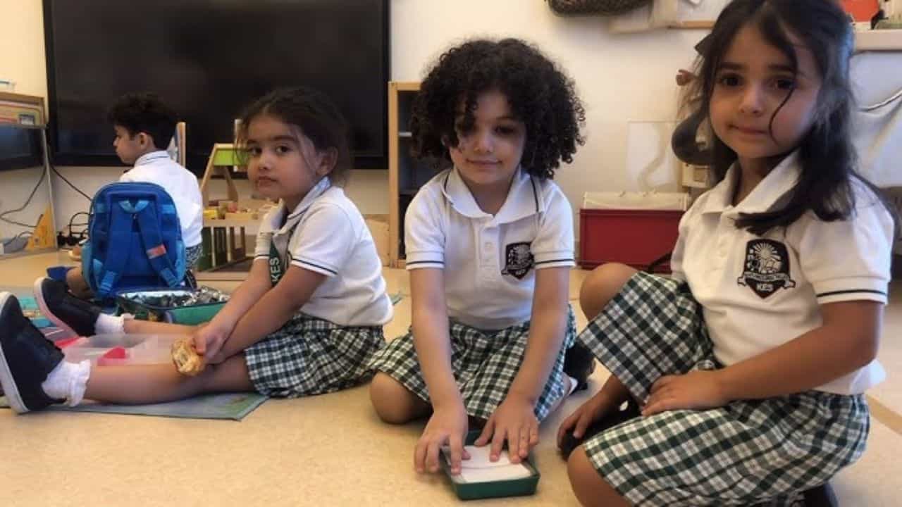 Kuwait School: ഏഴ് മണിക്കൂര്‍ ജോലി ചെയ്താല്‍ മതി; കുവൈറ്റില്‍ സ്‌കൂള്‍ ജീവനക്കാര്‍ക്ക് പുതിയ സമയക്രമം