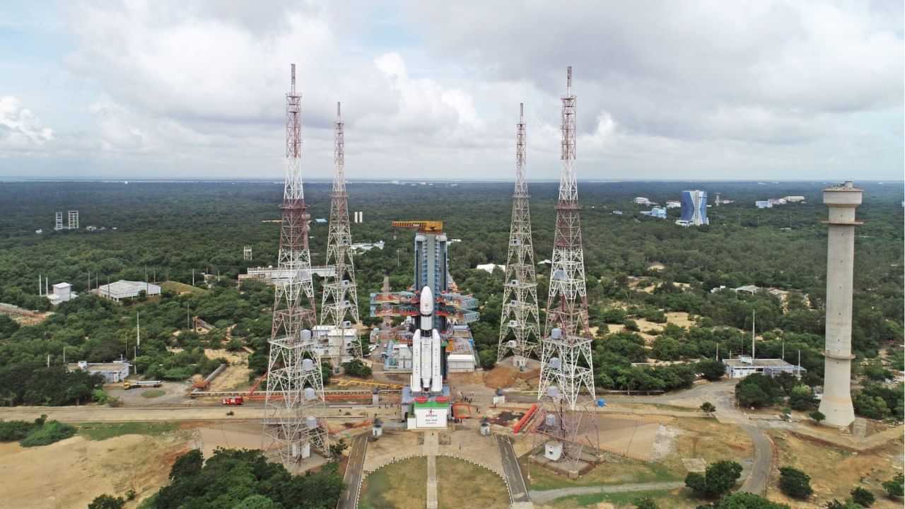 LVM3-M5 Launch: എൽവിഎം3 എം5 വിക്ഷേപണം ഇന്ന്; വഹിക്കുന്നത് നിർണായക വാർത്താ വിനിമയ ഉപഗ്രഹം