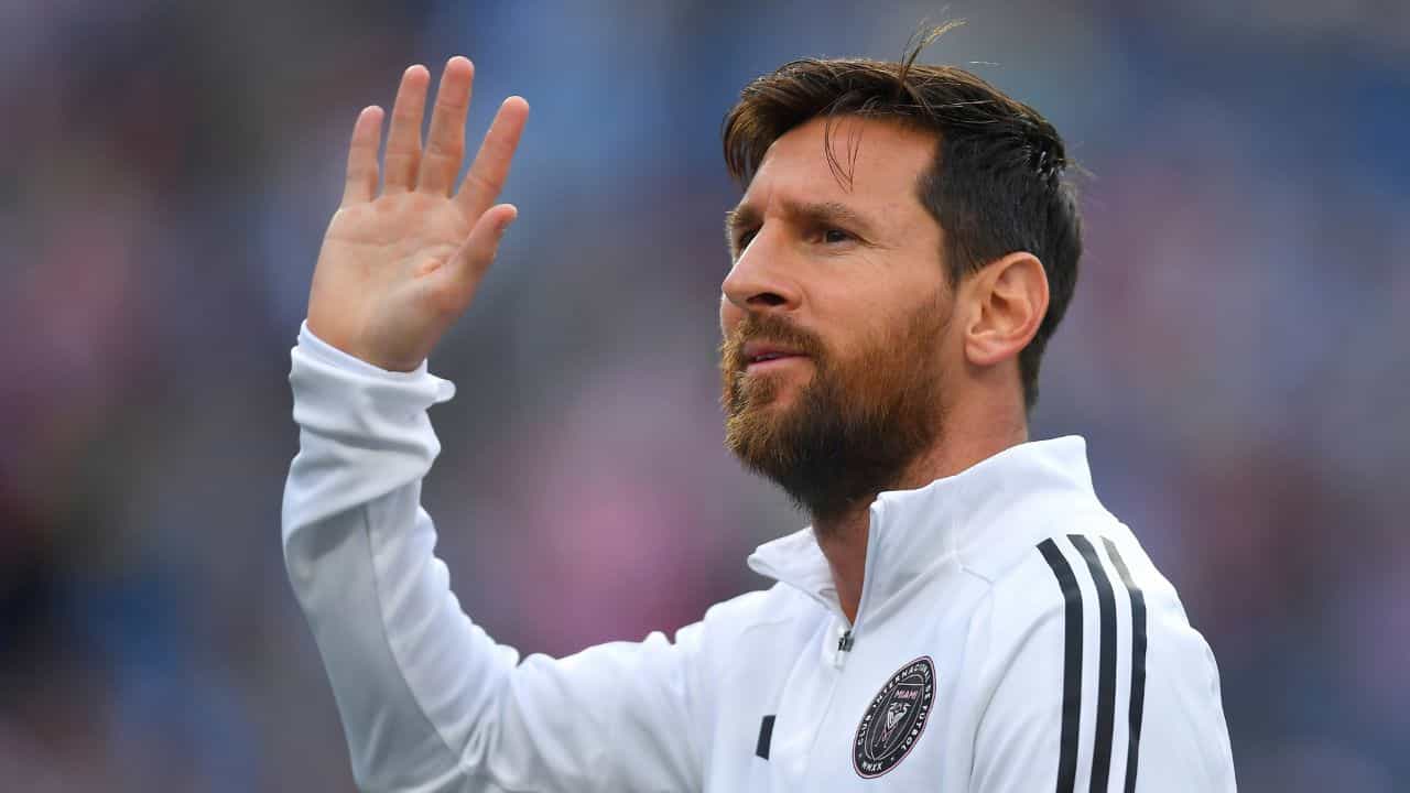 Lionel Messi India Tour 2025 : അടുത്ത വിൻഡോ വരെ കാത്തിരിക്കേണ്ട! മെസിയെ കാണാൻ ഡിസംബറിൽ ഹൈദരാബാദിൽ പോയാൽ മതി