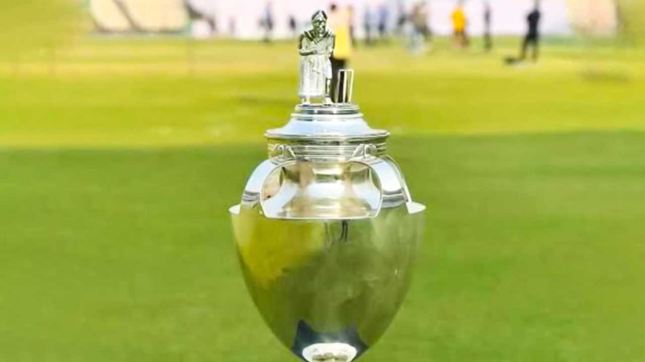 Ranji Trophy 2025: ഇന്നിംഗ്സ് ജയത്തിൽ കണ്ണുനട്ട് കേരളം; സമനിലയ്ക്ക് പൊരുതി മധ്യപ്രദേശ് Ranji Trophy 2025: ഇന്നിംഗ്സ് ജയത്തിൽ കണ്ണുനട്ട് കേരളം; സമനിലയ്ക്ക് പൊരുതി മധ്യപ്രദേശ്