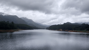 Mullaperiyar Dam: മുല്ലപ്പെരിയാർ അണക്കെട്ടിൽ ജലനിരപ്പ് 140 അടിയെത്തി; കേരളത്തിന് മുന്നറിയിപ്പുമായി തമിഴ്നാട്