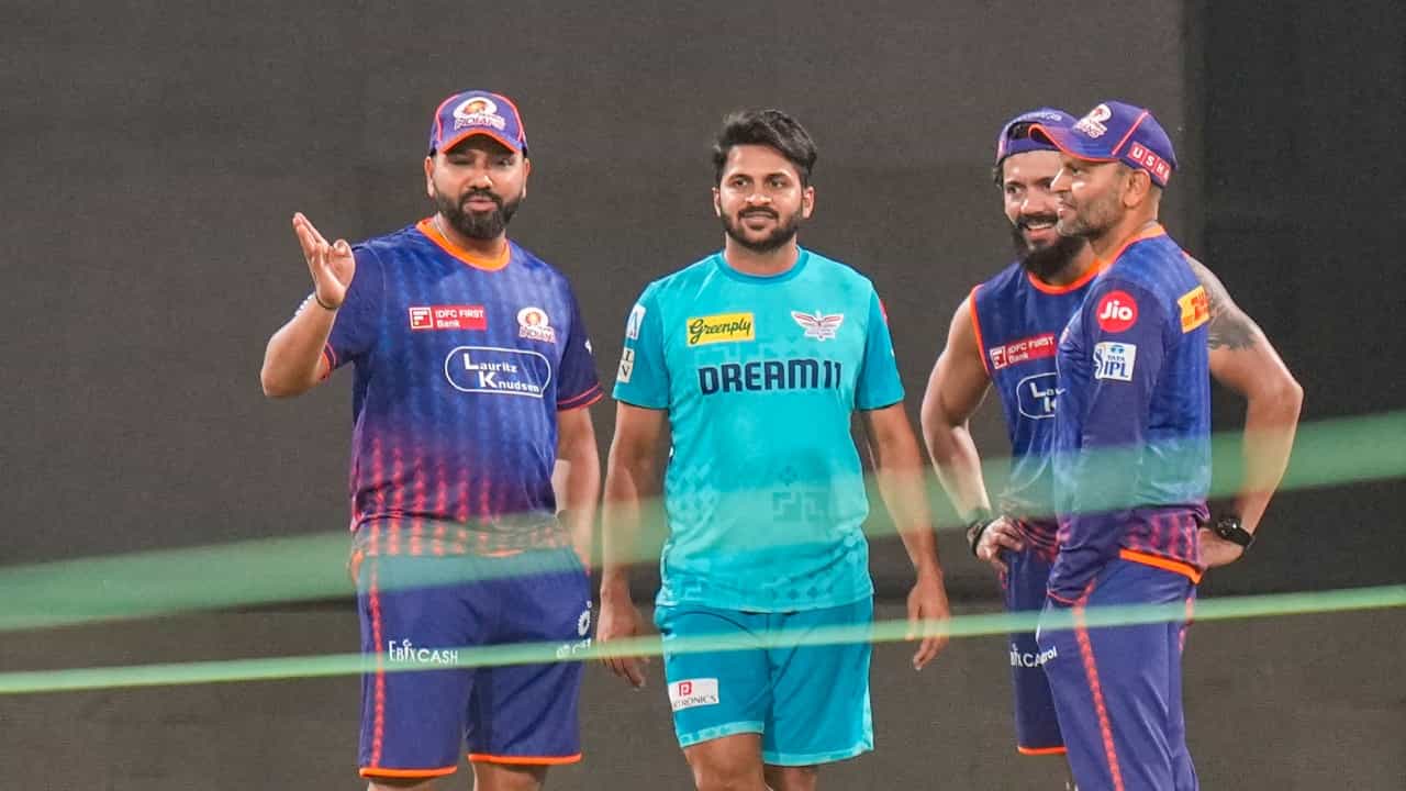 IPL 2026 Trade Deal: 2021ലെ ചെന്നൈ ബൗളിംഗ് ലൈനപ്പുമായി 2026ൽ മുംബൈ; കപ്പ് തന്നെ മുഖ്യം ബിഗിലേ