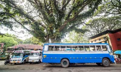 Bus Seat Reservation: സംവരണസീറ്റുകളിൽ ഇരിക്കുമ്പോൾ ശ്രദ്ധിക്കുക, ഉദ്യോഗസ്ഥർ കണ്ടക്ടർ വേഷമിടുന്നു