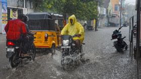 മണ്ഡലകാലത്ത് മഴയെയും കരുതണം; പത്തനംതിട്ട യിലും യെല്ലോ അലര്‍ട്ട്‌