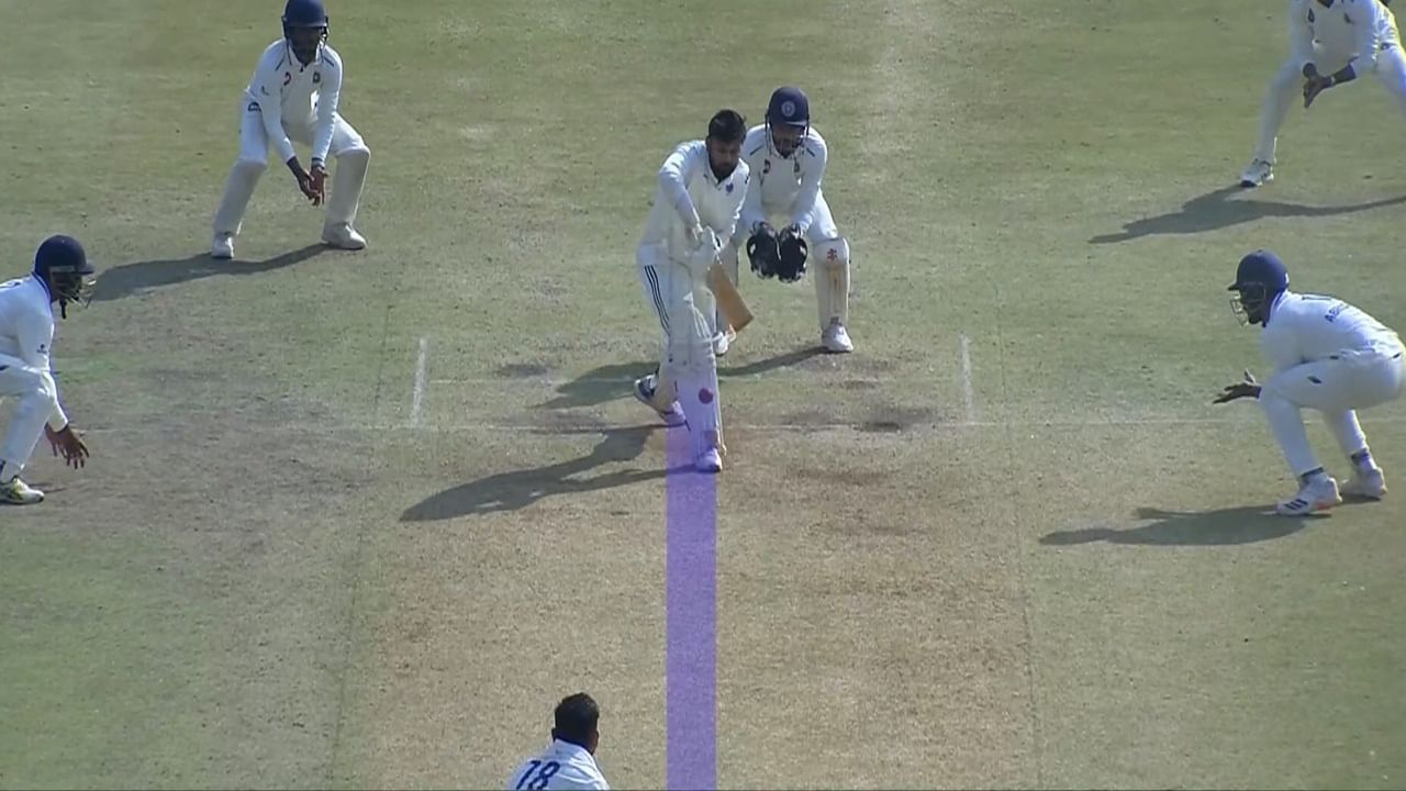 Ranji Trophy: കേരളത്തിന് അവകാശപ്പെട്ട വിജയം തട്ടിത്തെറിപ്പിച്ച് മധ്യപ്രദേശിന്റെ വാലറ്റം, മത്സരം സമനിലയില്‍