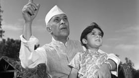 Childrens Day 2025: കുട്ടികളെ സ്നേഹിച്ച പ്രിയപ്പെട്ട ‘അമ്മാവൻ’; ജവഹർലാൽ നെഹ്റുവിന് ചാച്ചാജി എന്ന പേര് വരാൻ കാരണം ഇത്...