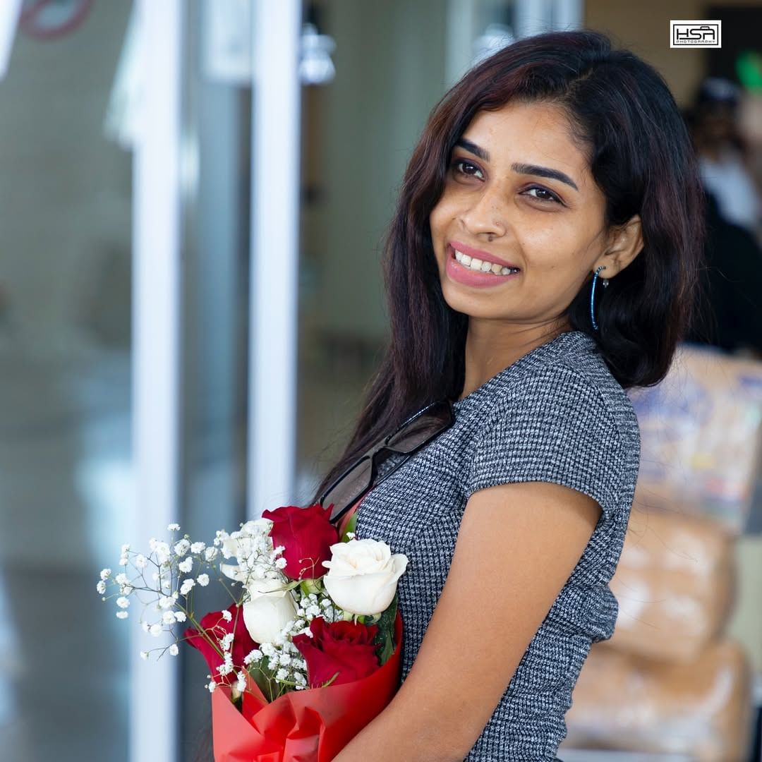 വെറൈറ്റി മീഡിയക്കു നൽകിയ അഭിമുഖത്തിൽ സംസാരിക്കുകയായിരുന്നു താരം. തന്നെ സംബന്ധിച്ച് ഇനി തിരഞ്ഞെടുക്കുന്ന ലൈഫ് വളരെ ശ്രദ്ധിച്ചുവേണം എന്നാണ് രേണു സുധി പറയുന്നത്. നേരിട്ട്  പ്രൊപ്പോസ് ചെയ്തവരുണ്ട്. തന്റെ മക്കളെ നന്നായി നോക്കണമെന്നും വീട്ടുകാരെ സന്തോഷിപ്പിക്കണമെന്നും താരം പറയുന്നു.